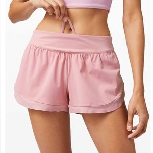Lululemon Calm Tides Run Short Size 12